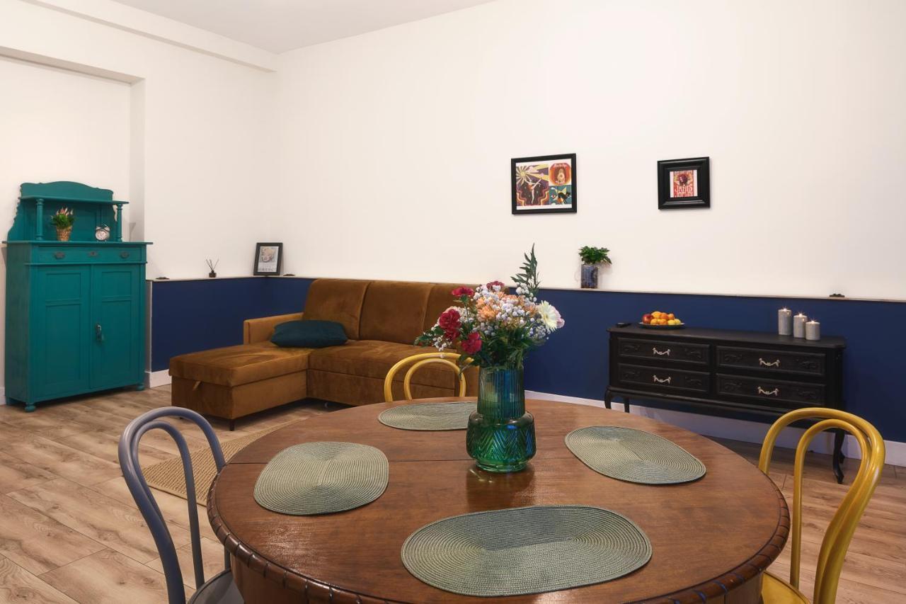 Апартаменты Apartament Pop-Art Лодзь Экстерьер фото